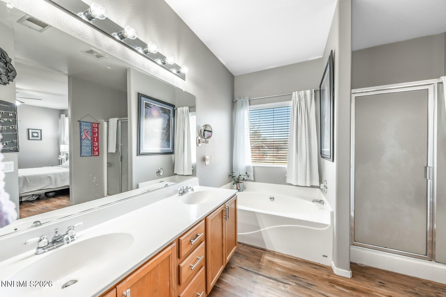 3925 Butte Court Reno, NV 89508 - Photo 19 of 68 019_b-1037_524