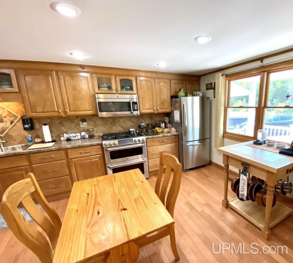 69 Mohawk Street Mohawk, MI 49950 - Photo 2 of 6