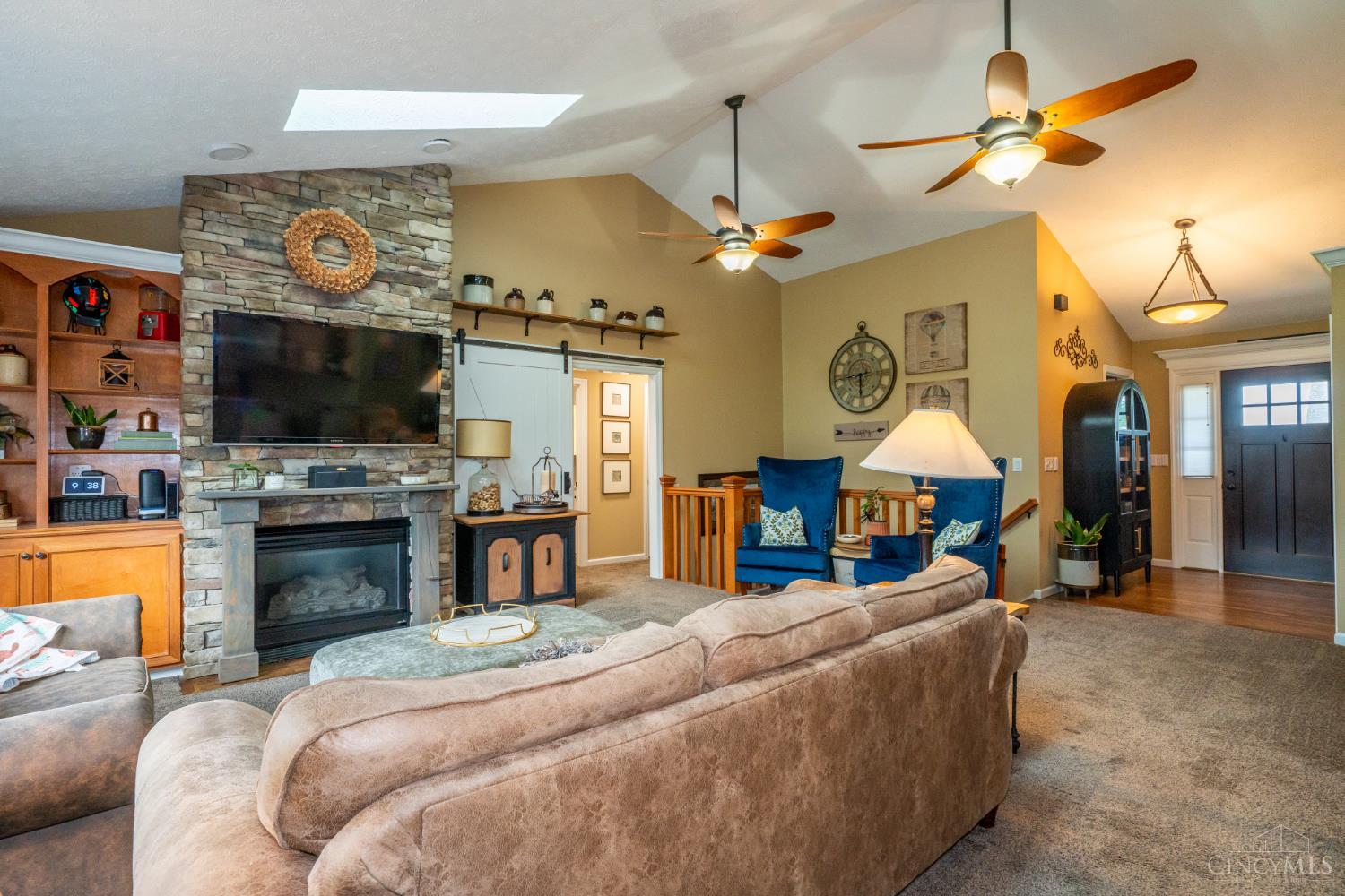 3059 Countryside Lane Springboro, OH 45342 - Photo 9 of 78 Gallery Image 9