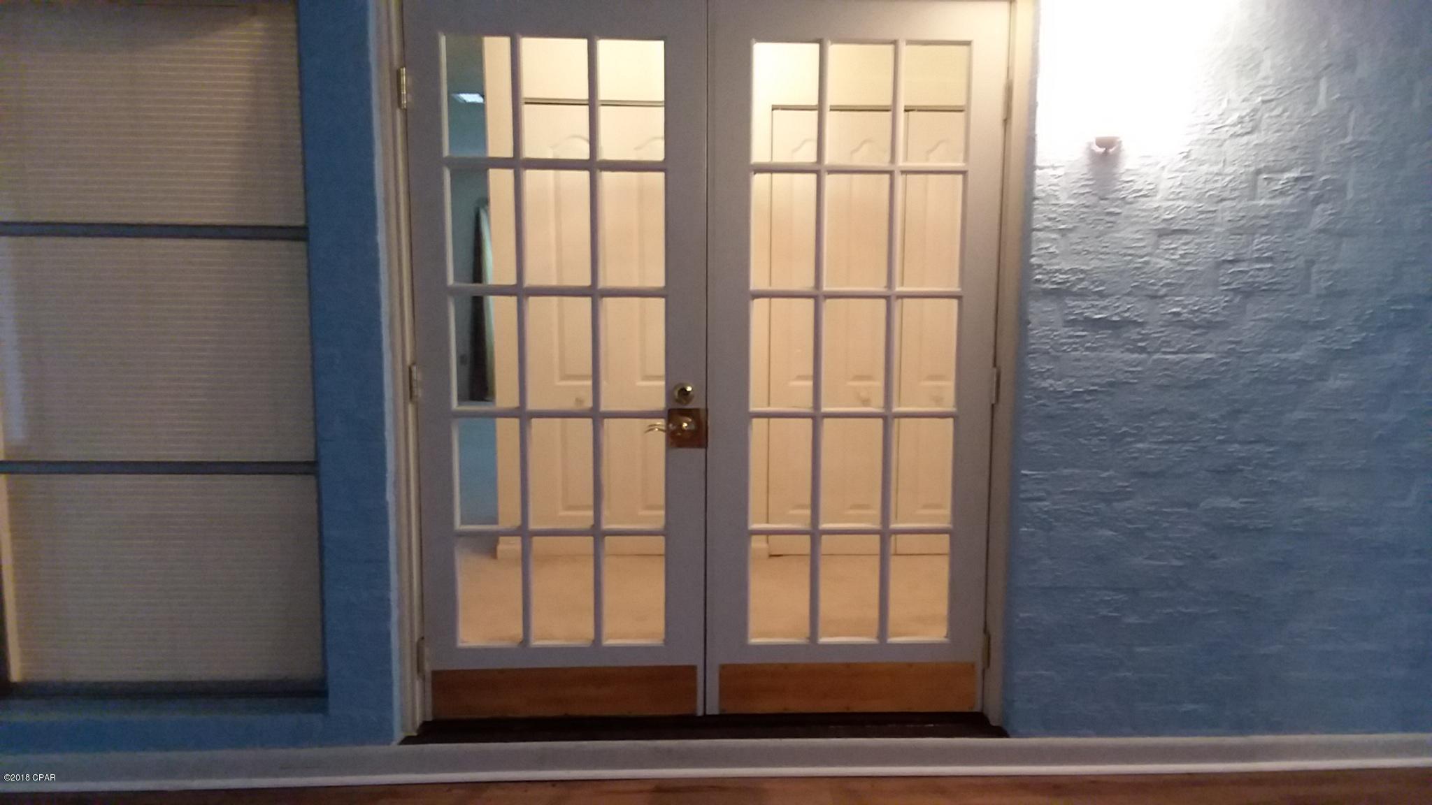 645 3rd Street Chipley, FL 32428 - Photo 6 of 33