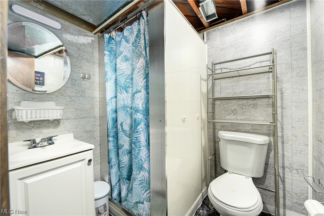 1187 Churchill Road Cleveland, OH 44124 - Photo 25 of 25
