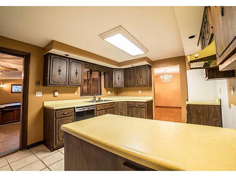 Kitchen. 
