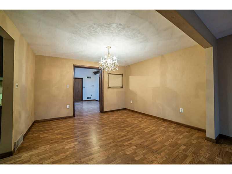Dining Room. 