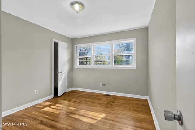 $1,600 | 1311 Beaufort Street, New Bern, NC 28560