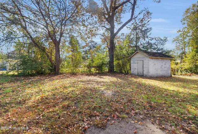 $1,600 | 1311 Beaufort Street, New Bern, NC 28560