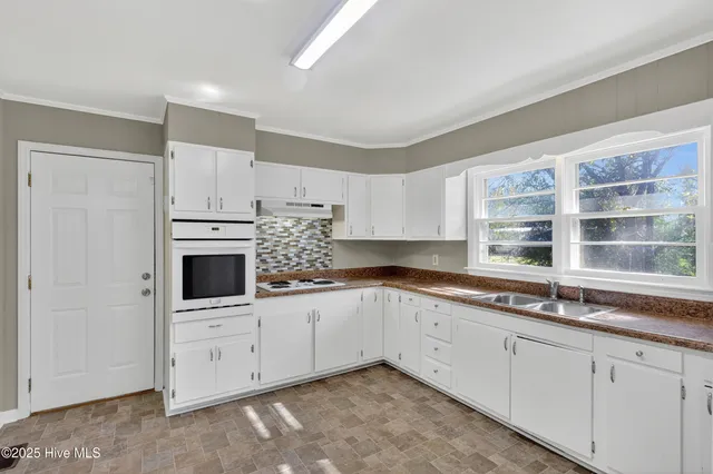 $1,600 | 1311 Beaufort Street, New Bern, NC 28560