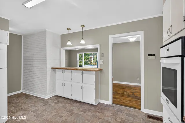 $1,600 | 1311 Beaufort Street, New Bern, NC 28560