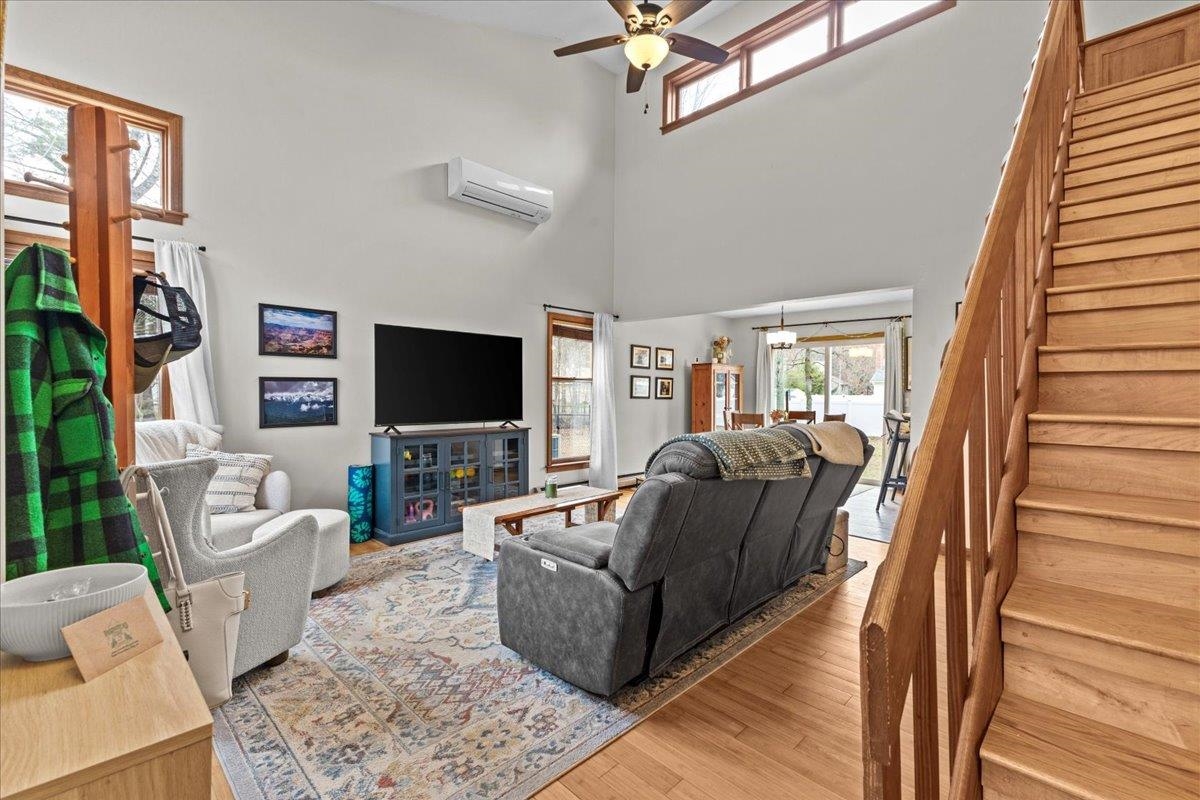 32 Elmer Place Milton, VT 05468 - Photo 2 of 60