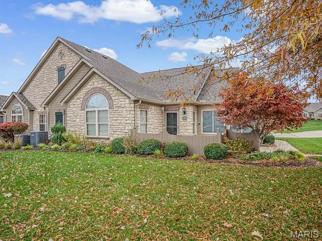 $335,000 | 1213 Three Rivers Drive, O'Fallon, IL 62269