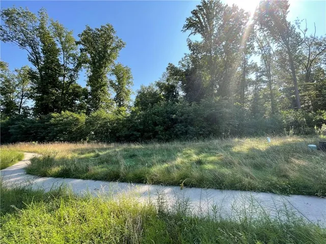 $350,000 | 1817 Tipton Pointe Court, Columbus, IN 47201