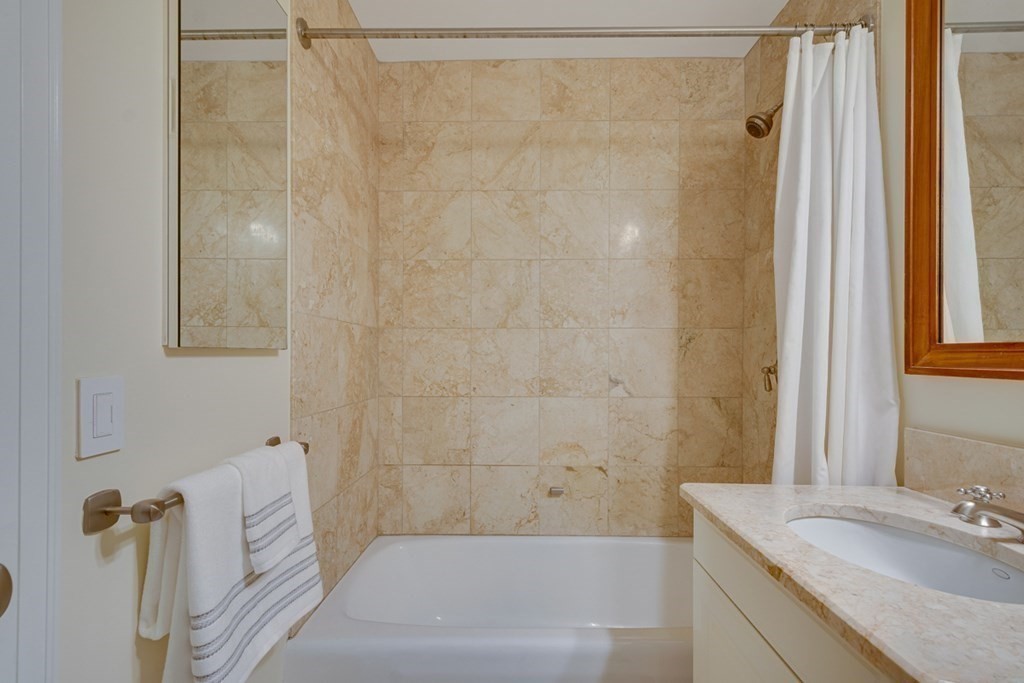 2 Avery Street, Unit 26A Boston, MA 02111 - Photo 20 of 30