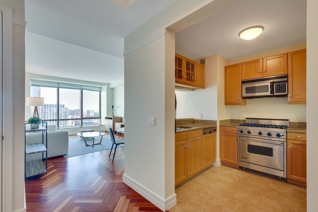 2 Avery Street, Unit 26A Boston, MA 02111 - Photo 8 of 30