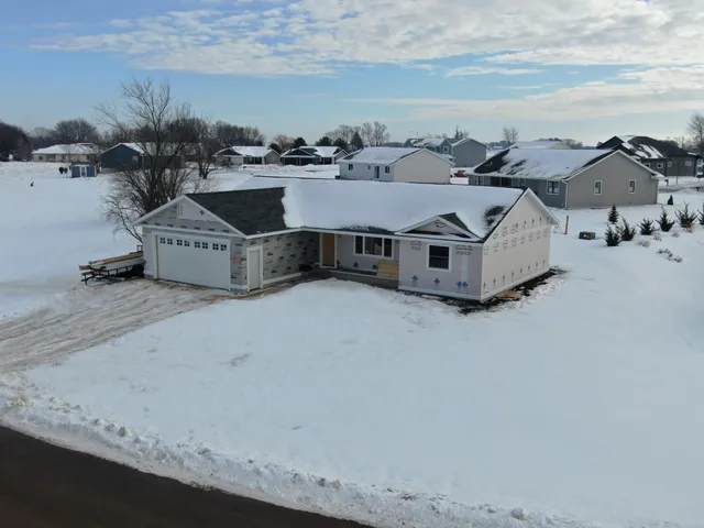 $450,000 | 152 Sunflower Street, Westby, WI 54667
