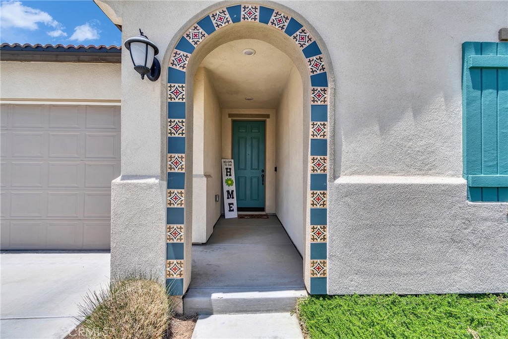 402 Appleton Way Perris, CA 92570 - Photo 12 of 34