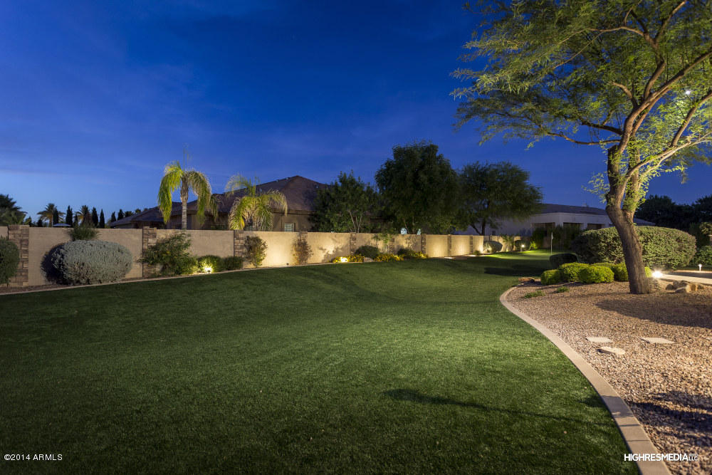 9211 South Terrace Road Tempe, AZ 85284 - Photo 36 of 45 Lots of Grass for Play