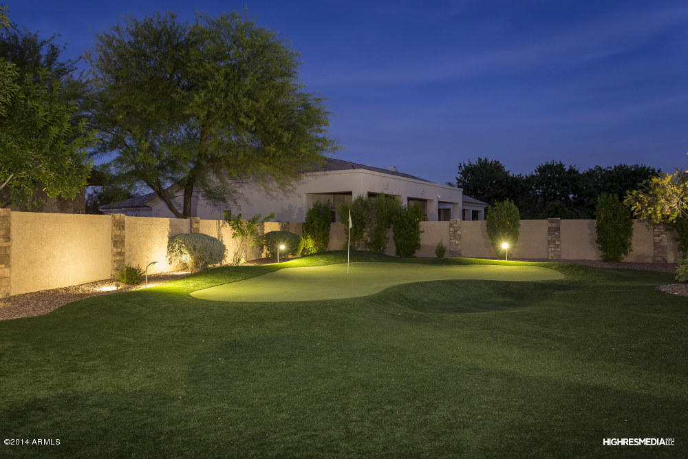 9211 South Terrace Road Tempe, AZ 85284 - Photo 38 of 45 Pitch-and-Putt Green