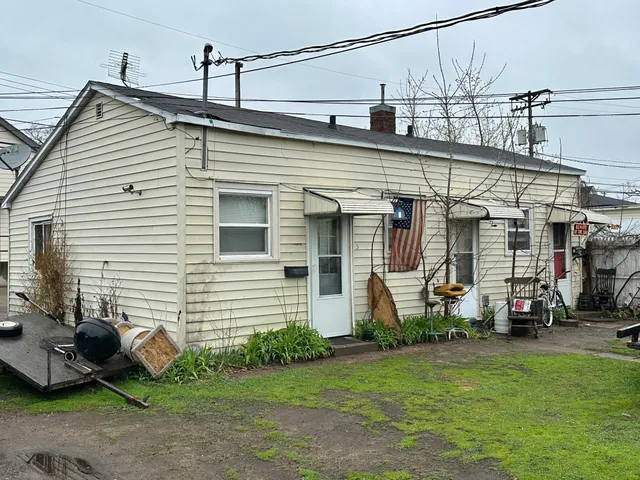 $292,400 | 126 West Columbia Street, Chippewa Falls, WI 54729