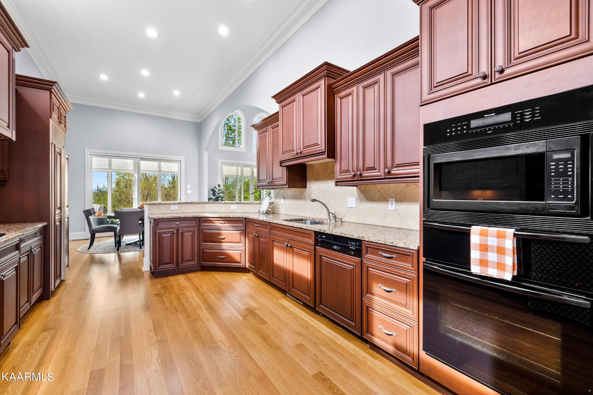 12643 Ridgepath Lane Knoxville, TN 37922 - Photo 14 of 40 Gallery Image 14
