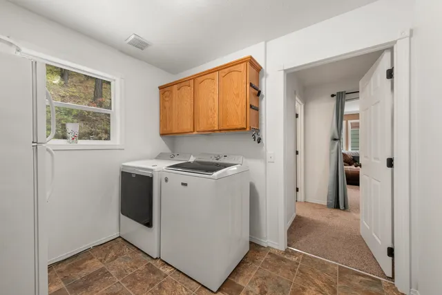 $669,000 | 5981 Blackstone Way, Nine Mile Falls, WA 99026