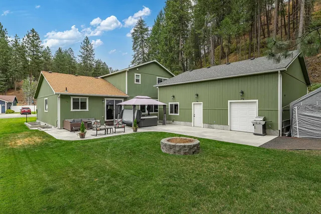 $669,000 | 5981 Blackstone Way, Nine Mile Falls, WA 99026