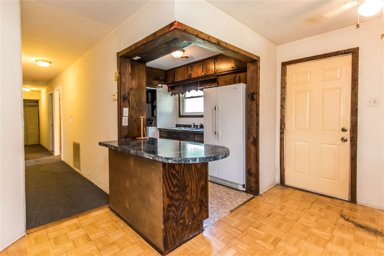 223 Algonquin Road Marquette Heights, IL 61554 - Photo 7 of 34 Gallery Image 7