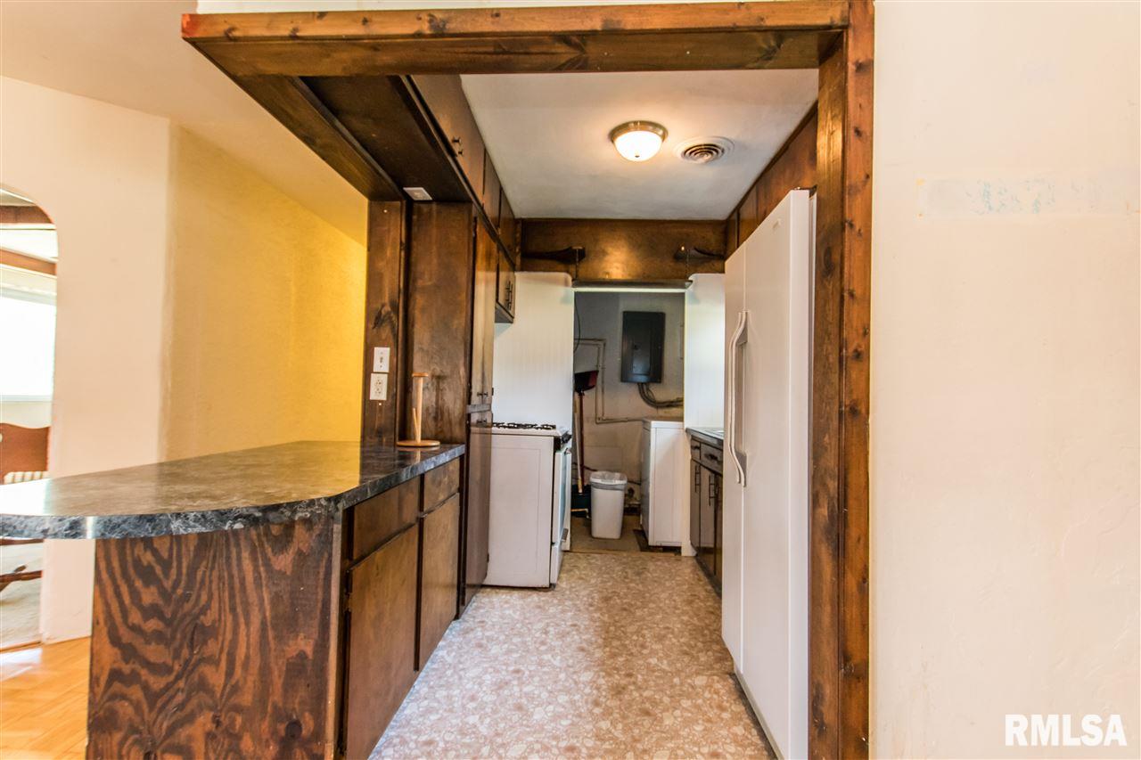 223 Algonquin Road Marquette Heights, IL 61554 - Photo 8 of 34 Gallery Image 8