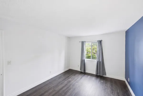 $190,000 | 2702 Southwest Matheson Avenue, Unit 113F1, Palm City, FL 34990