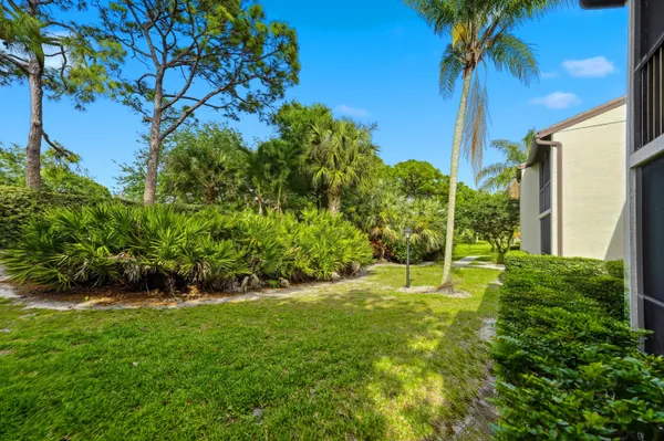 $190,000 | 2702 Southwest Matheson Avenue, Unit 113F1, Palm City, FL 34990