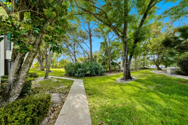 $190,000 | 2702 Southwest Matheson Avenue, Unit 113F1, Palm City, FL 34990