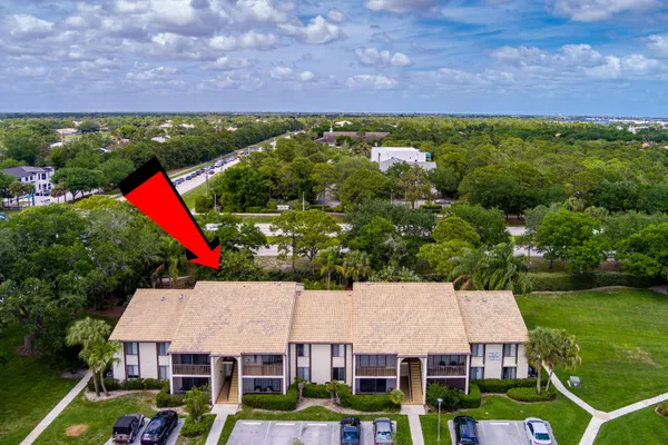 $190,000 | 2702 Southwest Matheson Avenue, Unit 113F1, Palm City, FL 34990