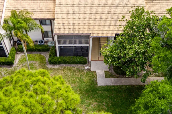$190,000 | 2702 Southwest Matheson Avenue, Unit 113F1, Palm City, FL 34990