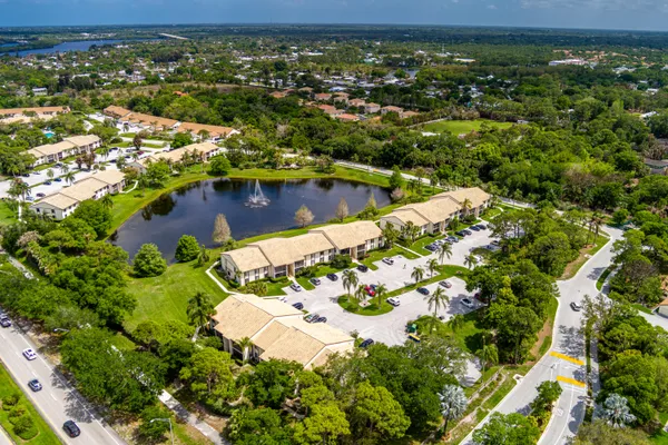 $190,000 | 2702 Southwest Matheson Avenue, Unit 113F1, Palm City, FL 34990