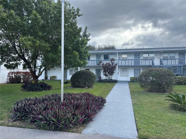 $108,000 | 252 Oakridge North, Unit 252, Deerfield Beach, FL 33442