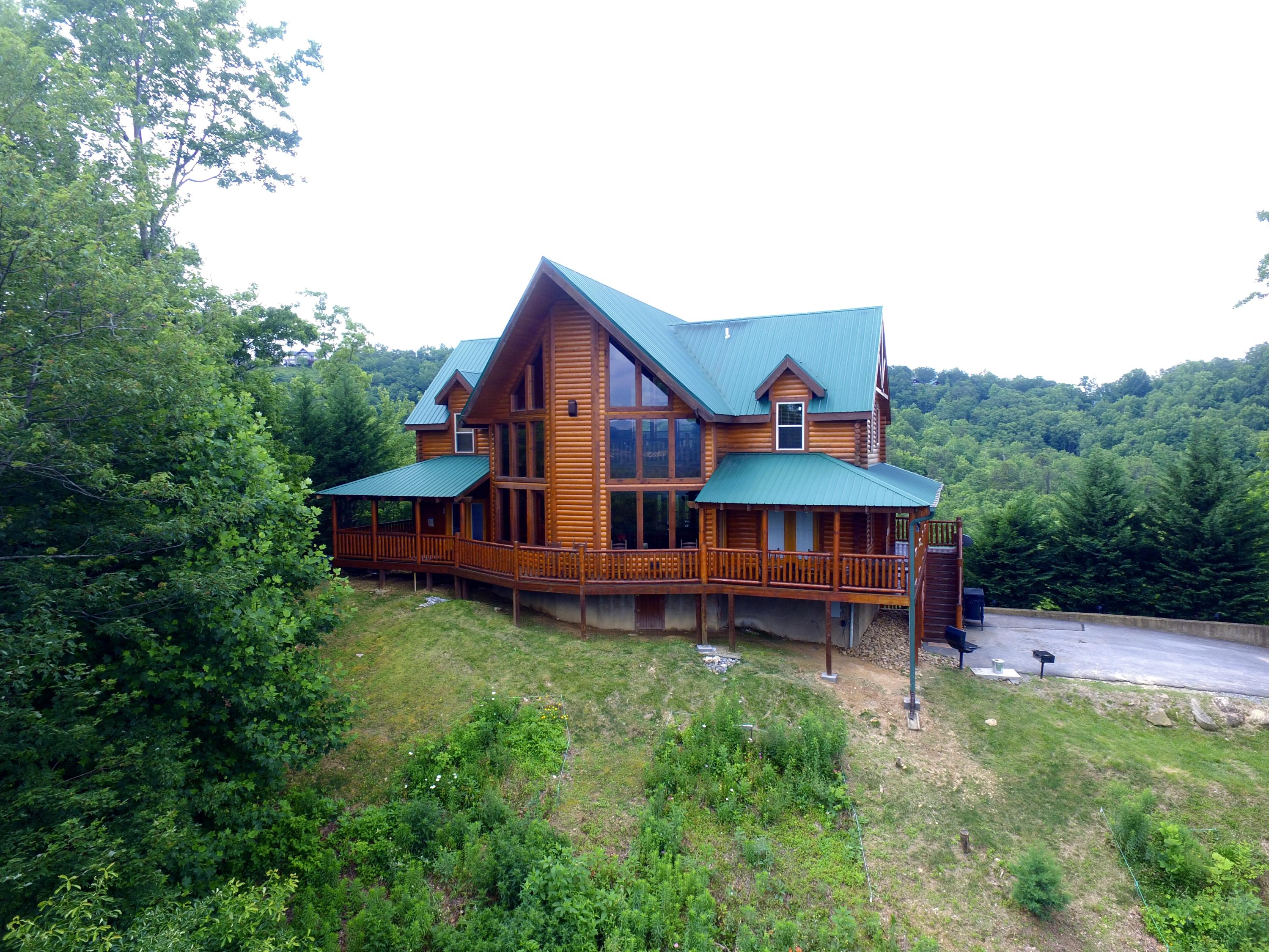 2262 Lone Ridge Drive Sevierville, TN 37862 - Photo 3 of 40 DJI_0013