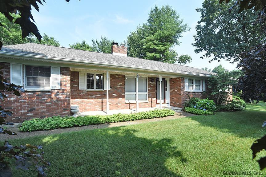 38 Garnsey Road Rexford, NY 12148 - Photo 1 of 40 Photo 1