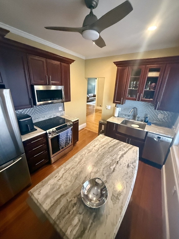 34 Parkman Street, Unit 3 Brookline, MA 02446 - Photo 4 of 12
