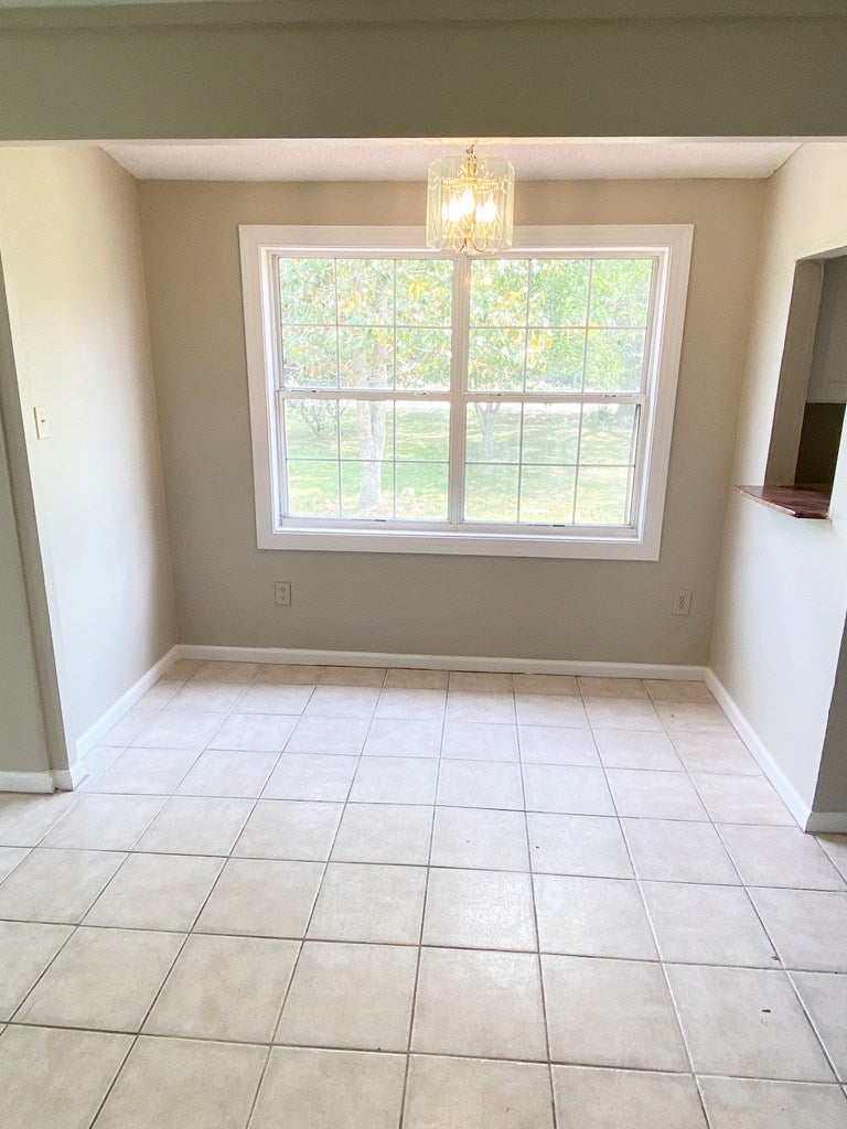 4852 Johnson Road South Valdosta, GA 31601 - Photo 5 of 17 Gallery Image 5