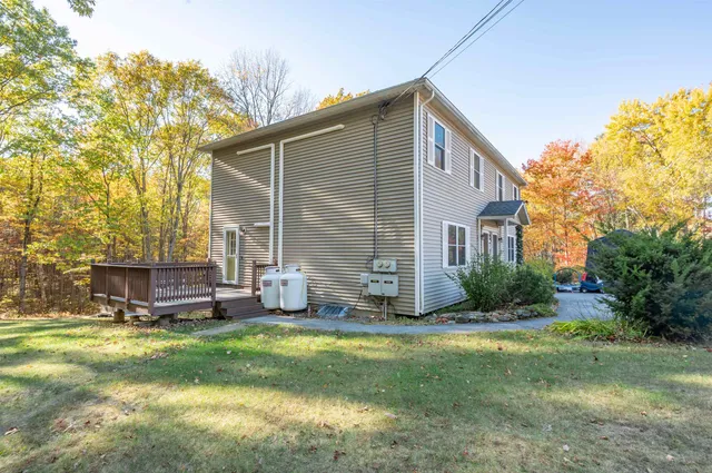 $649,900 | 562A 3rd Range Road, Unit A/B, Pembroke, NH 03275