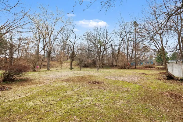 $320,000 | 3104 Courtlandt Avenue, Kalamazoo, MI 49004