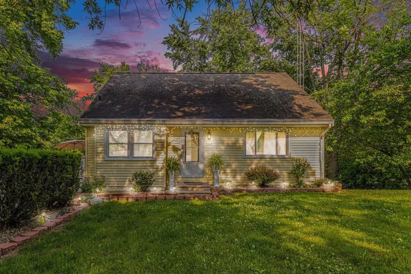 $310,000 | 3104 Courtlandt Avenue, Kalamazoo, MI 49004