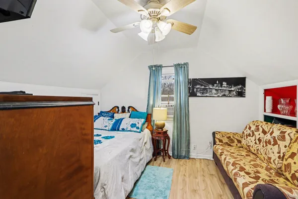 $320,000 | 3104 Courtlandt Avenue, Kalamazoo, MI 49004