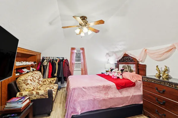 $320,000 | 3104 Courtlandt Avenue, Kalamazoo, MI 49004