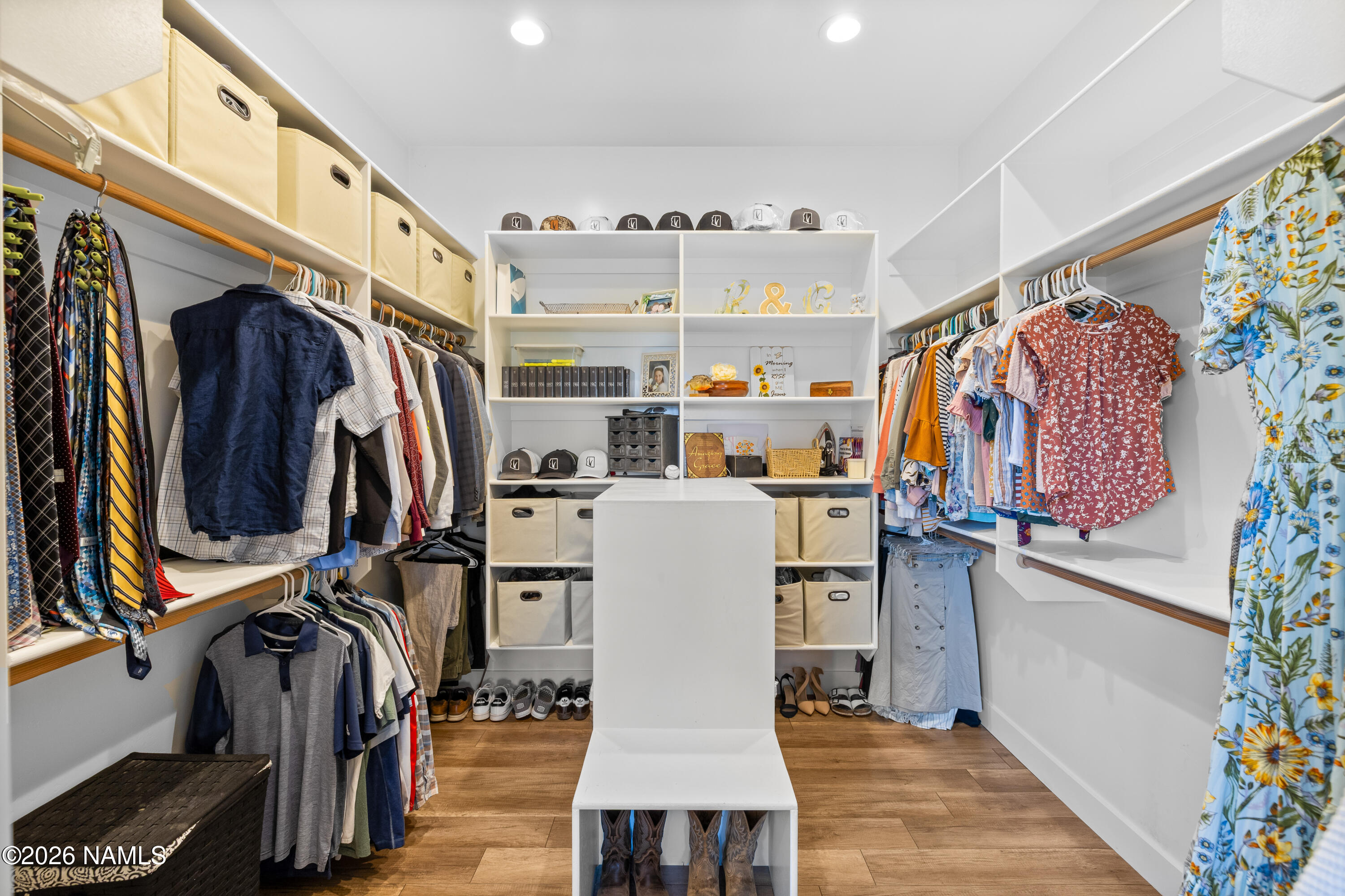 10833 Sage Road Flagstaff, AZ 86004 - Photo 20 of 45 Spacious primary closet