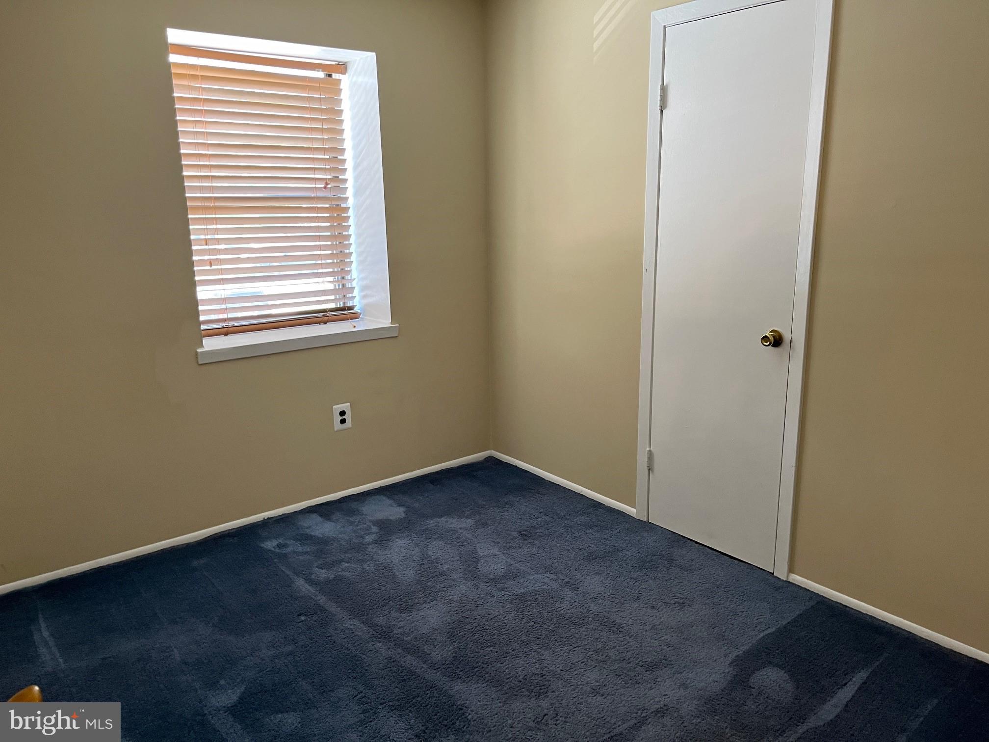 1508 Silver Court Hamilton, NJ 08690 - Photo 14 of 19 an empty room with a window