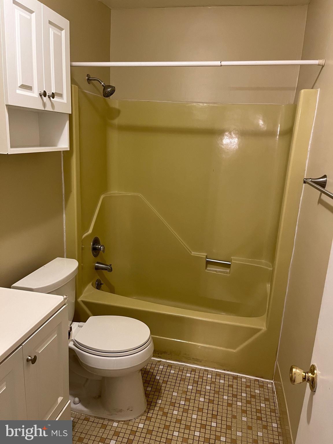 1508 Silver Court Hamilton, NJ 08690 - Photo 19 of 19 a bathroom with a toilet and a shower