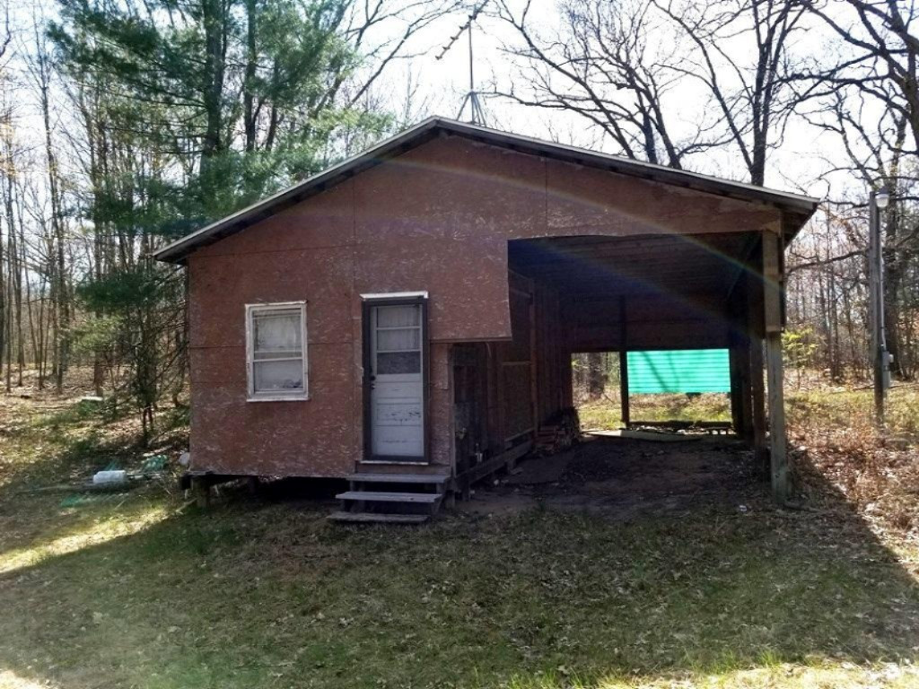 8413 East 8th Street Reed City, MI 49677 - Photo 1 of 10 20190515_163852
