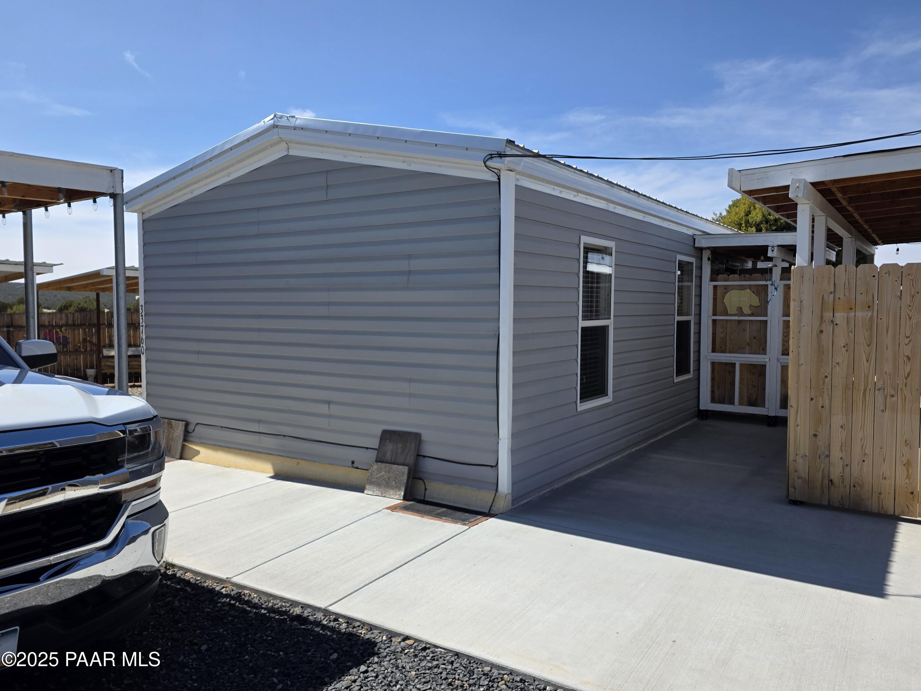 33760 West Cowboy Clint Road Seligman, AZ 86337 - Photo 12 of 94 20250407_144152