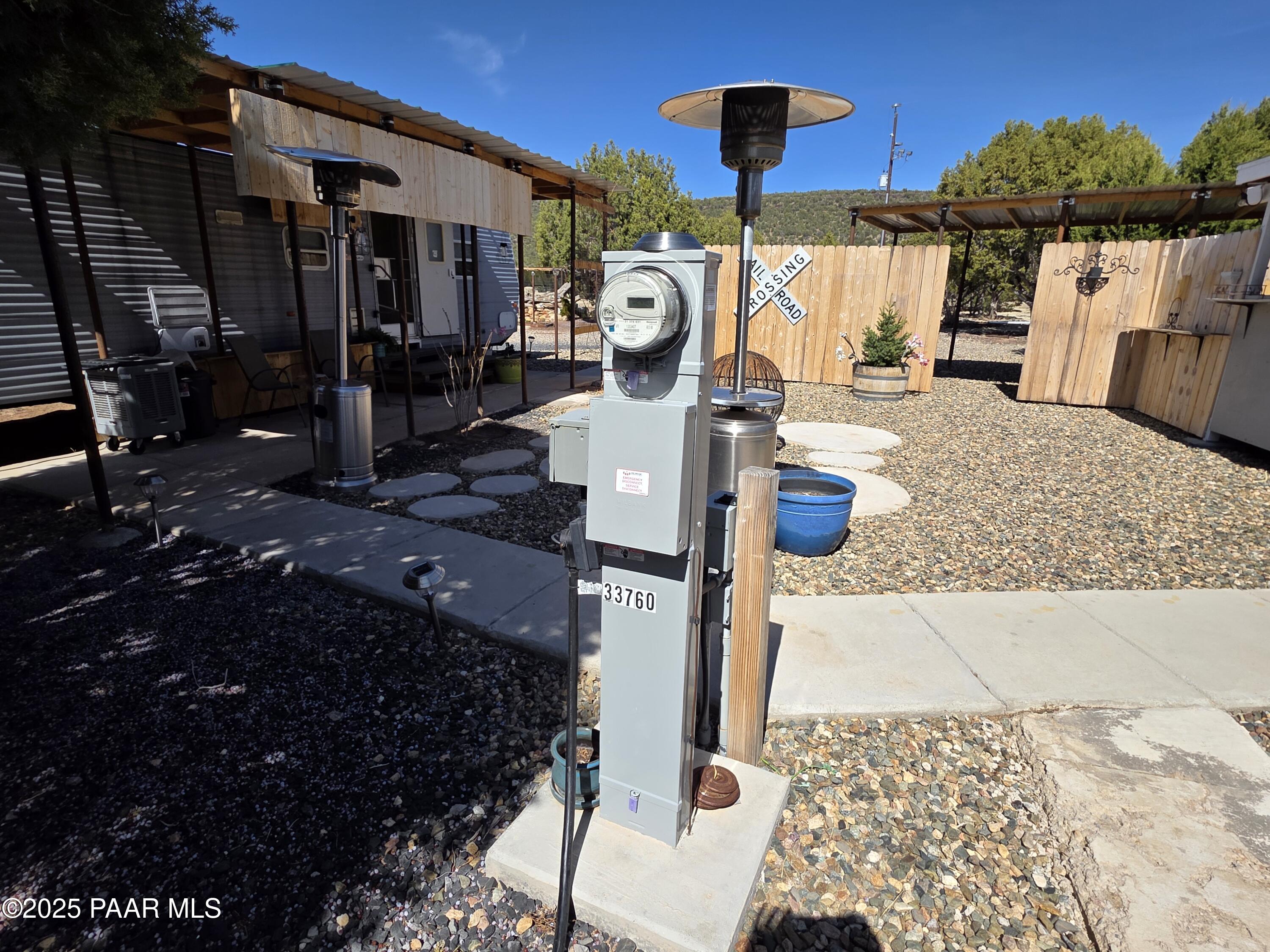 33760 West Cowboy Clint Road Seligman, AZ 86337 - Photo 36 of 94 20250407_144719