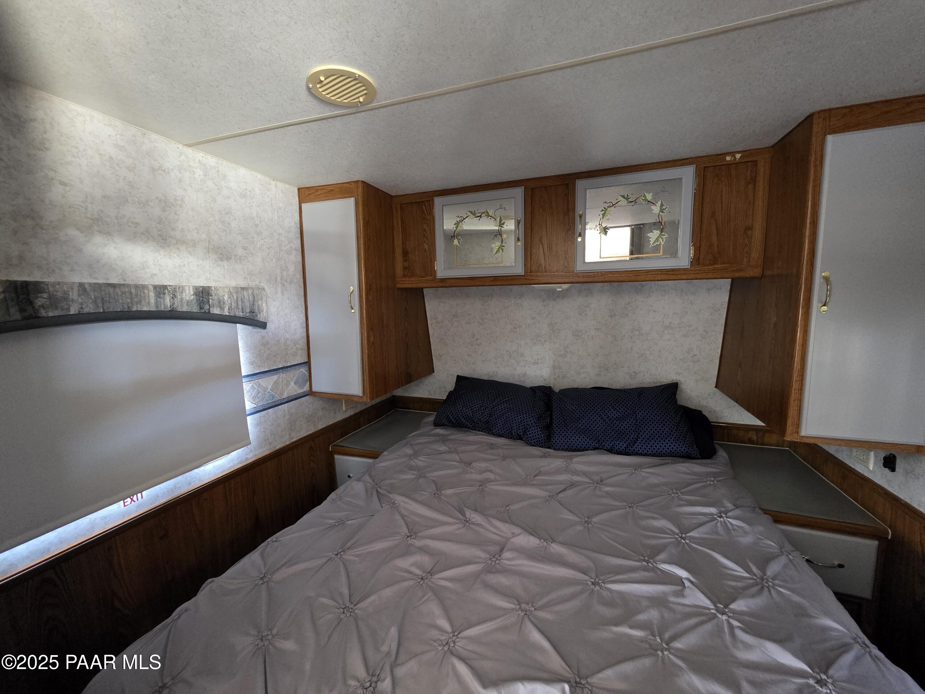 33760 West Cowboy Clint Road Seligman, AZ 86337 - Photo 40 of 94 20250407_144804