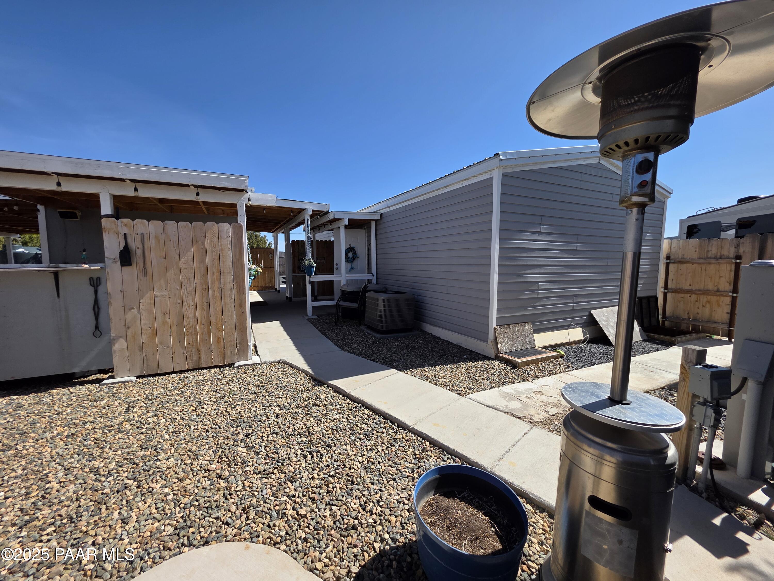 33760 West Cowboy Clint Road Seligman, AZ 86337 - Photo 43 of 94 20250407_144909